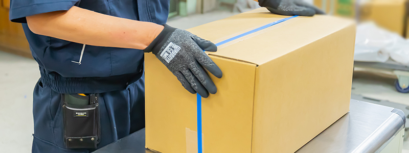 包装資材・機械設備の配送及び販売